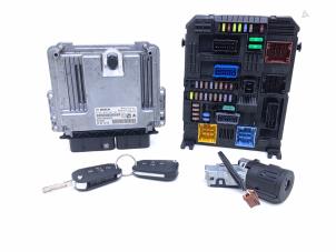 Gebruikte Kontaktslot + computer Peugeot Partner (EA//EF/EN/EU) 1.5 BlueHDi 100 Prijs € 495,00 Inclusief btw aangeboden door Automaterialen Ronald Morien B.V.