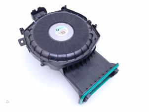 Gebruikte Speaker BMW X3 (G01) xDrive 30d 3.0 Turbo 24V Mild Hybrid Prijs € 95,00 Margeregeling aangeboden door Automaterialen Ronald Morien B.V.