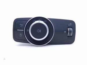 Gebruikte Licht Schakelaar Alfa Romeo Stelvio (949) 2.0 T 16V Q4 Prijs € 45,00 Inclusief btw aangeboden door Automaterialen Ronald Morien B.V.