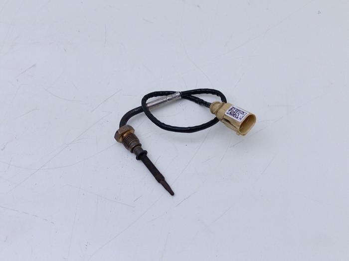 Gebruikte Uitlaat temperatuursensor Volkswagen Touareg 3.0 TDI 231 V6 24V Prijs € 65,00 Inclusief btw aangeboden door Automaterialen Ronald Morien B.V.