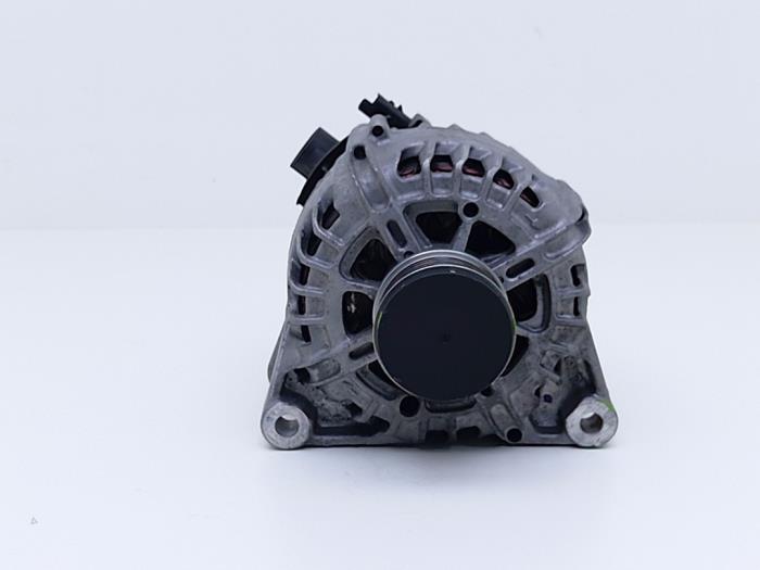 Gebruikte Dynamo Citroen C3 (SX/SW) 1.2 12V e-THP PureTech 110 Prijs € 48,99 Inclusief btw aangeboden door Automaterialen Ronald Morien B.V.