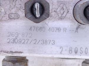ABS Pomp van een Renault Master III (EV/HV/UV/VA/VB/VD/VF/VG/VJ) 2.3 dCi 165 16V RWD 2024
