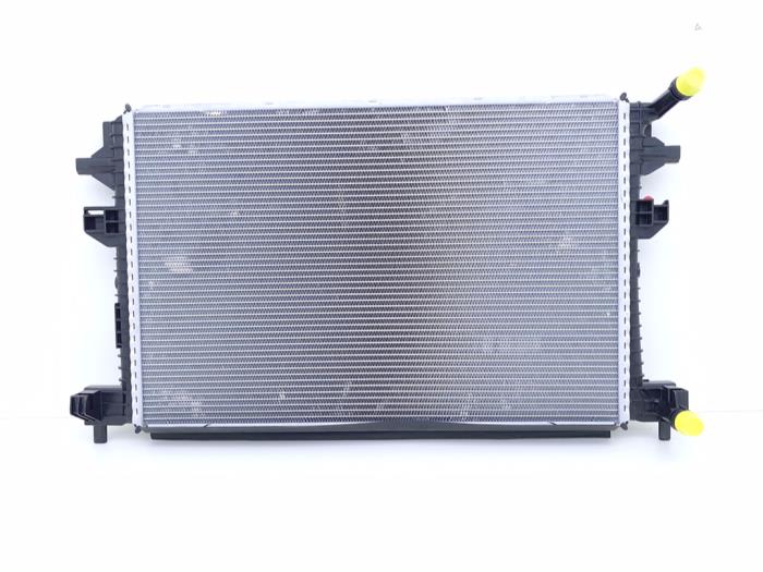 Nieuwe Radiateur Volkswagen Golf VII (AUA) 2.0 GTD 16V Prijs € 102,85 Inclusief btw aangeboden door Automaterialen Ronald Morien B.V.