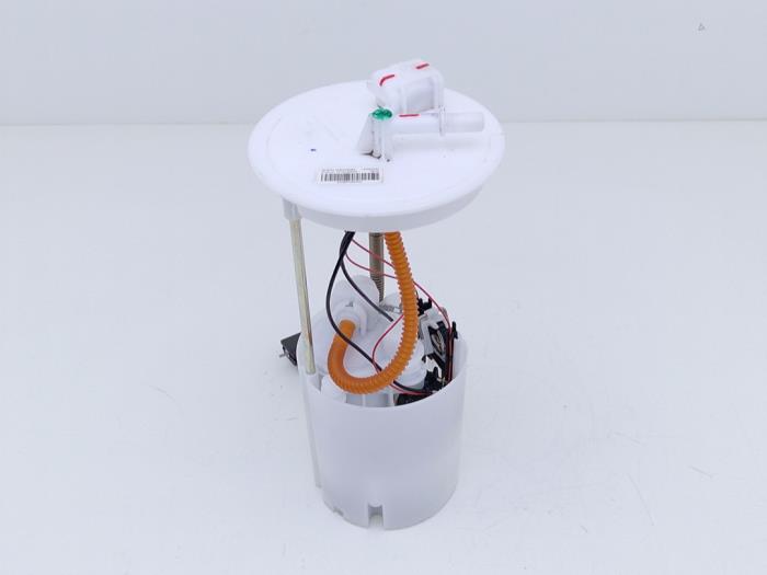 Gebruikte Tank element Pomp Suzuki Vitara (LY/MY) 1.4 Booster Jet Turbo 16V SHVS Prijs € 90,75 Inclusief btw aangeboden door Automaterialen Ronald Morien B.V.