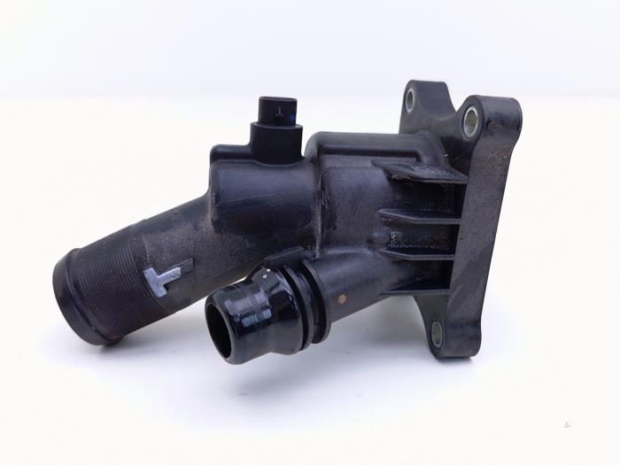 Gebruikte Thermostaathuis Volvo V40 (MV) 1.5 T3 16V Geartronic Prijs € 25,00 Margeregeling aangeboden door Automaterialen Ronald Morien B.V.