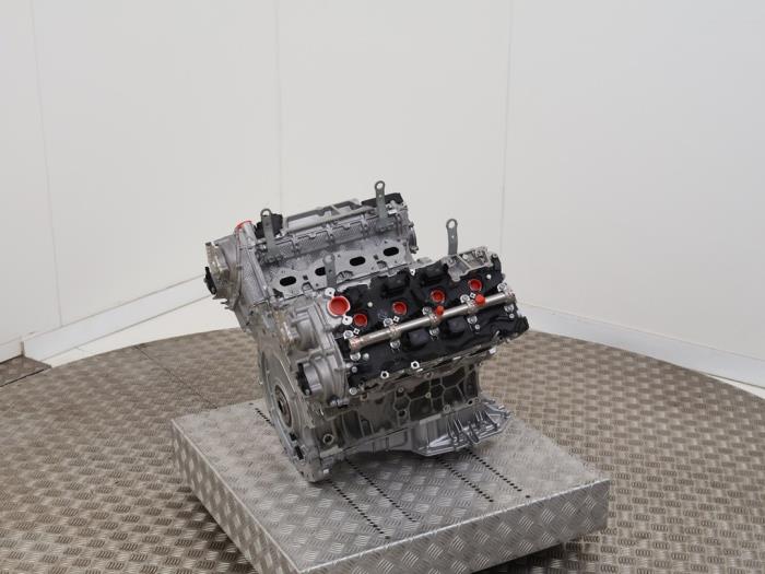Motor Audi RS 6 Avant (C8), 2019 4.0 V8 TFSI Mild Hybrid 32V, Combi/o, Elektrisch Benzine, 3.996cc, 463kW (630pk), 4x4, DYGA, 2023-01, 4A5 (Gebruikt)