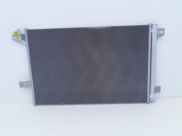 Gebruikte Airco Condensor Volkswagen Transporter T6 2.0 TDI Prijs € 124,99 Inclusief btw aangeboden door Automaterialen Ronald Morien B.V.