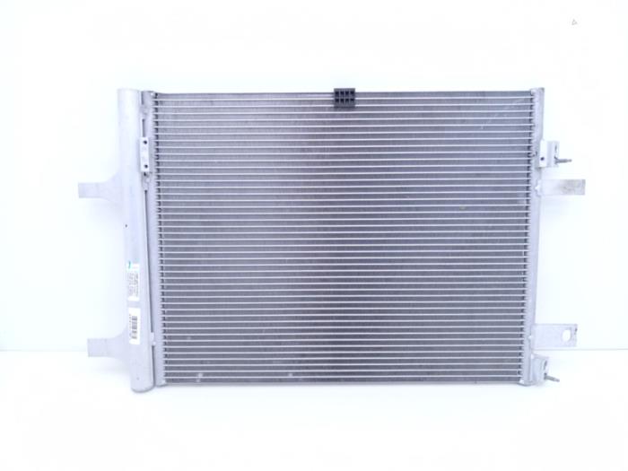 Gebruikte Airco Condensor Opel Astra L Sports Tourer (F4/FC/FN/FR) 1.6 Plug-in Hybrid Turbo 16V Prijs € 211,75 Inclusief btw aangeboden door Automaterialen Ronald Morien B.V.