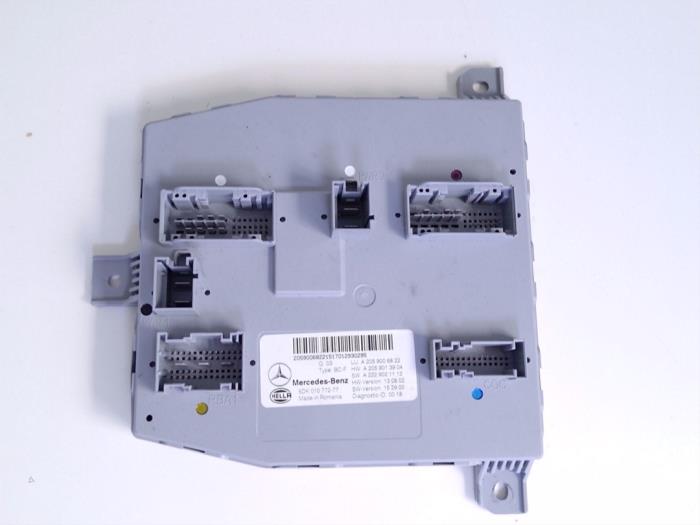 Gebruikte Module Bodycontrol Mercedes GLC (X253) 2.2 250d 16V BlueTEC 4-Matic Prijs € 49,00 Margeregeling aangeboden door Automaterialen Ronald Morien B.V.