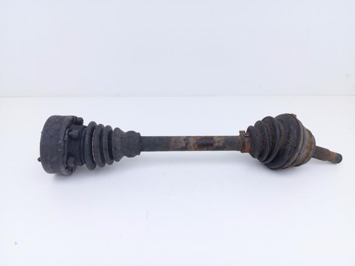 Gebruikte Steekas links-voor Volkswagen Corrado 1.8 16V Prijs € 49,00 Margeregeling aangeboden door Automaterialen Ronald Morien B.V.