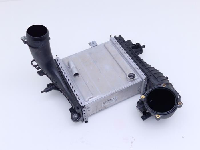 Gebruikte Intercooler Mercedes G (463) 4.0 G 63 V8 32V 4x4² Prijs € 840,95 Inclusief btw aangeboden door Automaterialen Ronald Morien B.V.