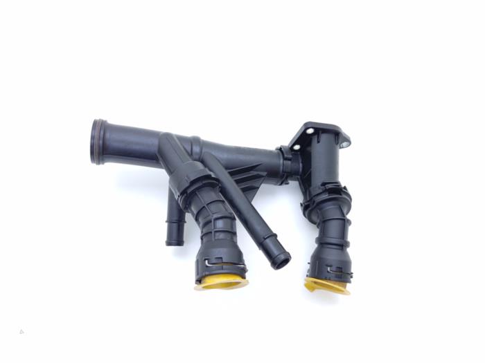 Gebruikte Thermostaathuis Volkswagen Golf VII Variant (AUVV) 2.0 GTD 16V 4Motion Prijs € 30,25 Inclusief btw aangeboden door Automaterialen Ronald Morien B.V.