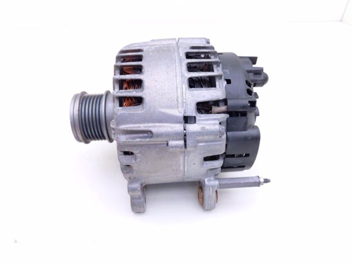 Gebruikte Alternator Audi Q3 (F3B) 2.0 35 TDI 16V Quattro Prijs € 124,99 Inclusief btw aangeboden door Automaterialen Ronald Morien B.V.