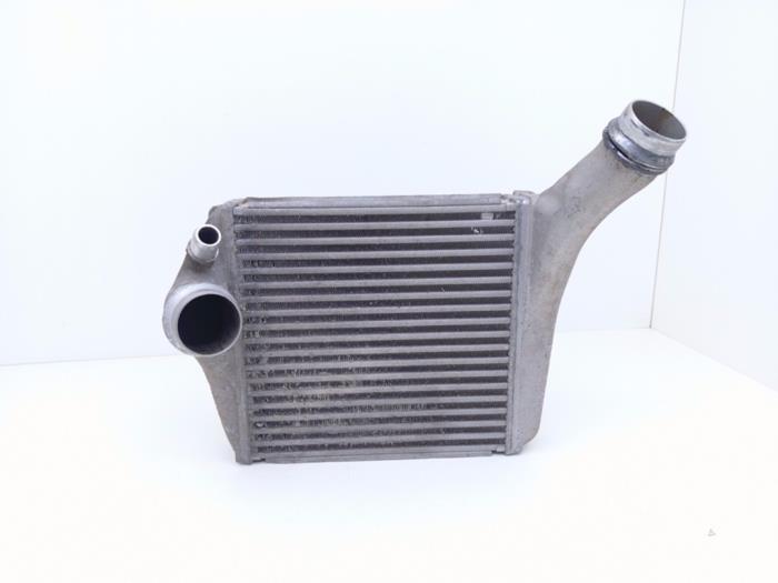 Gebruikte Intercooler Porsche Panamera (970) 3.0 V6 24V 4S Prijs € 395,00 Margeregeling aangeboden door Automaterialen Ronald Morien B.V.