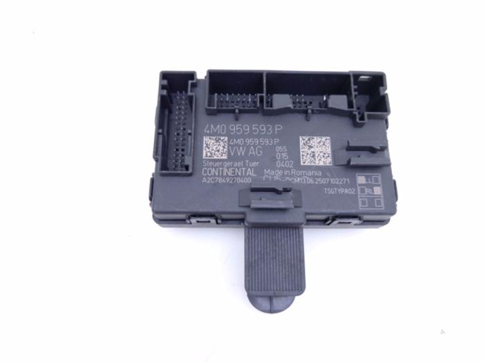 Gebruikte Module Centrale Deurvergrendeling Audi Q7 (4MB/4MG) 3.0 V6 24V 55 TFSI e Prijs € 95,00 Inclusief btw aangeboden door Automaterialen Ronald Morien B.V.