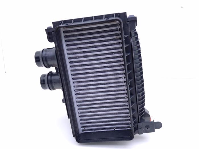 Gebruikte Intercooler Peugeot 5008 III (KA/KB/KC) 1.6 16V THP Prijs € 99,00 Inclusief btw aangeboden door Automaterialen Ronald Morien B.V.