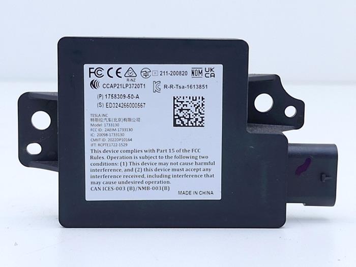 Gebruikte Bluetooth module Tesla Model 3 Performance AWD 78 kWh Prijs € 45,00 Inclusief btw aangeboden door Automaterialen Ronald Morien B.V.