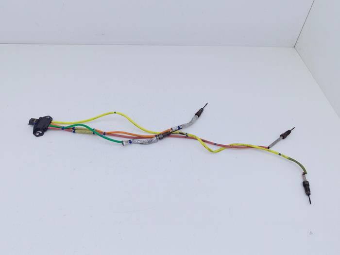 Gebruikte Uitlaat temperatuursensor Renault Trafic Passenger (1JL/2JL/3JL/4JL) 2.0 dCi 16V 170 Prijs € 48,99 Inclusief btw aangeboden door Automaterialen Ronald Morien B.V.