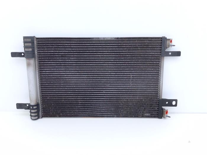 Gebruikte Airco Condensor Peugeot 508 SW (F4/FC/FJ/FR) 1.6 16V PureTech 180 Prijs € 45,00 Margeregeling aangeboden door Automaterialen Ronald Morien B.V.