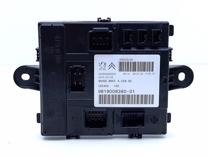 Gebruikte Computer Body Control Peugeot 508 SW (F4/FC/FJ/FR) 1.6 16V PureTech 180 Prijs € 65,00 Margeregeling aangeboden door Automaterialen Ronald Morien B.V.