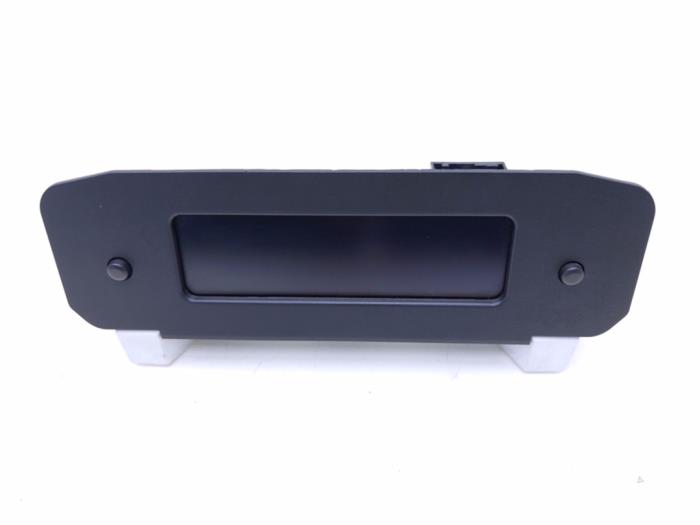 Gebruikte Display Interieur Peugeot 206 (2A/C/H/J/S) 1.6 16V Prijs € 25,00 Margeregeling aangeboden door Automaterialen Ronald Morien B.V.