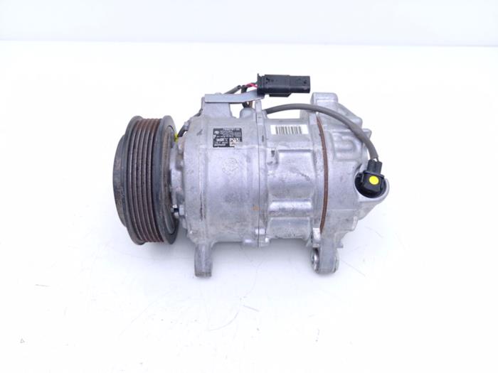 Gebruikte Pomp Airco BMW 2 serie Gran Coupe (F44) 220i 2.0 16V Twin Power Turbo Prijs € 125,00 Margeregeling aangeboden door Automaterialen Ronald Morien B.V.