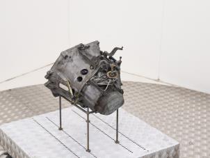 Gebruikte Versnellingsbak Peugeot Partner 1.6 HDI 75 Prijs € 450,00 Margeregeling aangeboden door Automaterialen Ronald Morien B.V.