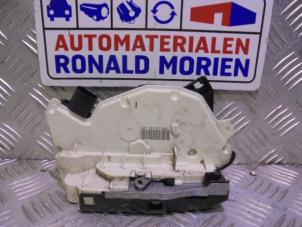 Gebruikte Deurslot Mechaniek 4Deurs rechts-voor Skoda Fabia II Combi 1.2 TDI 12V Greenline Prijs € 25,00 Margeregeling aangeboden door Automaterialen Ronald Morien B.V.
