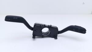 Gebruikte Combischakelaar Stuurkolom Seat Ibiza IV SC (6J1) 1.4 TDI Prijs € 25,00 Margeregeling aangeboden door Automaterialen Ronald Morien B.V.