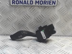 Gebruikte Knipperlicht Schakelaar Ford Focus 3 Wagon 1.6 TDCi ECOnetic Prijs € 25,00 Margeregeling aangeboden door Automaterialen Ronald Morien B.V.