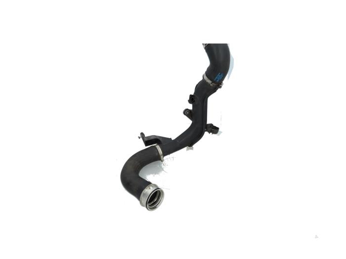 Gebruikte Intercooler Buis Volkswagen Passat CC (357) 2.0 TDI 16V 135 Prijs € 34,99 Inclusief btw aangeboden door Automaterialen Ronald Morien B.V.