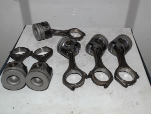 Gebruikte Zuiger Audi A4 Prijs € 400,00 Margeregeling aangeboden door Automaterialen Ronald Morien B.V.