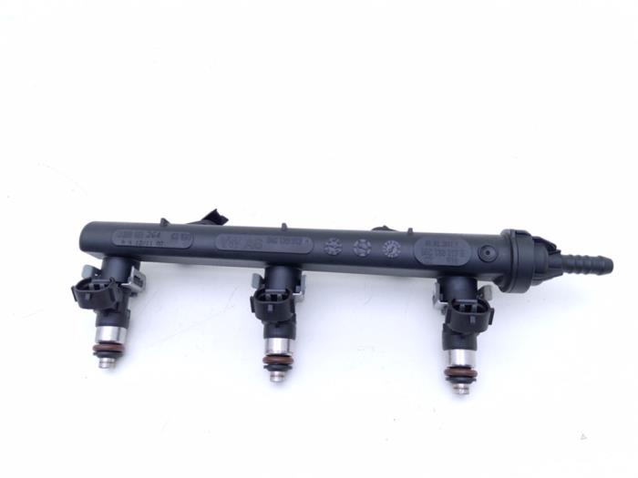 Gebruikte Injector brug Volkswagen Up! (121) 1.0 12V 60 Prijs € 45,00 Margeregeling aangeboden door Automaterialen Ronald Morien B.V.