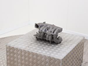 Gebruikte Inlaatspruitstuk Audi Coupé (B2) 2.3 Prijs € 125,00 Margeregeling aangeboden door Automaterialen Ronald Morien B.V.