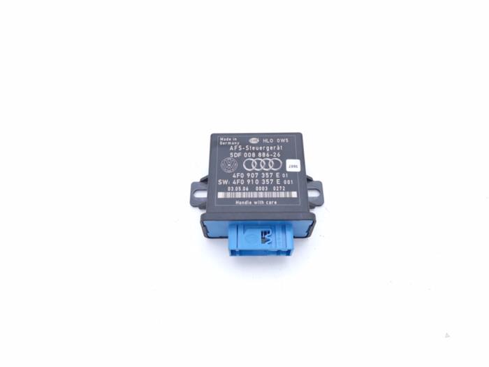 Gebruikte Module Verlichting Audi A8 (D3) 3.0 TDI V6 24V Quattro Prijs € 24,00 Margeregeling aangeboden door Automaterialen Ronald Morien B.V.