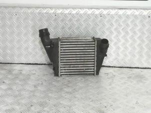 Gebruikte Intercooler Renault Twingo II (CN) 1.5 dCi 90 FAP Prijs € 70,00 Margeregeling aangeboden door Automaterialen Ronald Morien B.V.