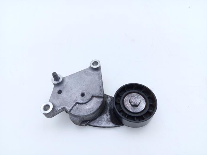 Gebruikte Spanrol Multiriem Peugeot Partner Tepee (7A/B/C/D/E/F/G/J/P/S) 1.6 HDI 75 Prijs € 25,00 Margeregeling aangeboden door Automaterialen Ronald Morien B.V.