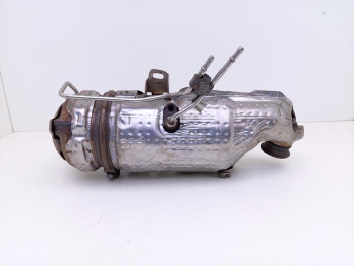 Gebruikte Roetfilter Peugeot Partner Tepee (7A/B/C/D/E/F/G/J/P/S) 1.6 HDI 75 Prijs € 375,00 Margeregeling aangeboden door Automaterialen Ronald Morien B.V.