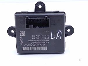 Gebruikte Computer Diversen Ford Kuga II (DM2) 1.6 EcoBoost 16V Prijs € 35,00 Margeregeling aangeboden door Automaterialen Ronald Morien B.V.