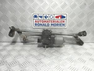 Gebruikte Ruitenwis Mechaniek Seat Ibiza IV (6J5) 1.2 12V Prijs € 15,00 Margeregeling aangeboden door Automaterialen Ronald Morien B.V.