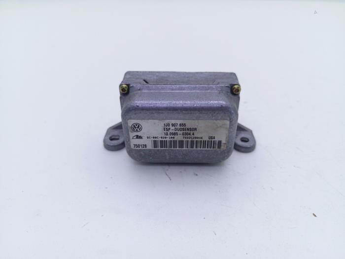 Gebruikte Esp computer Volkswagen Bora (1J2) 1.9 TDI 100 Prijs € 49,00 Margeregeling aangeboden door Automaterialen Ronald Morien B.V.