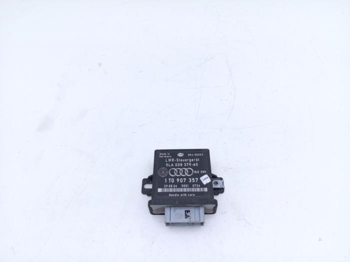 Gebruikte Computer Diversen Skoda Octavia (1Z3) 2.0 Turbo FSI 16V RS Prijs € 30,00 Margeregeling aangeboden door Automaterialen Ronald Morien B.V.