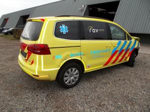 Gebruikte Dakrail set Volkswagen Sharan (7N) 2.0 TDI 16V Prijs € 75,00 Margeregeling aangeboden door Automaterialen Ronald Morien B.V.