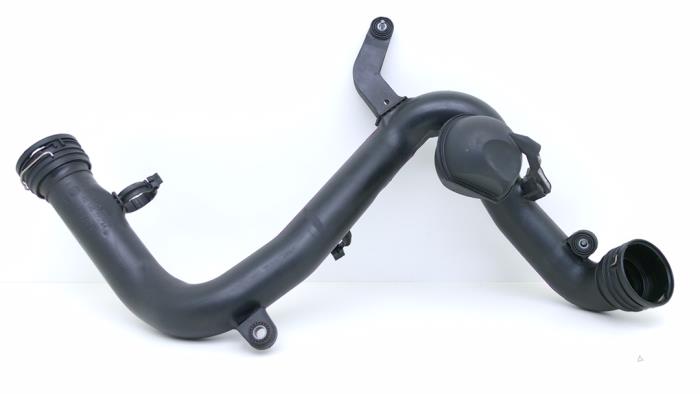 Gebruikte Intercooler Buis Seat Leon (1P1) 1.9 TDI 105 Prijs € 25,00 Margeregeling aangeboden door Automaterialen Ronald Morien B.V.