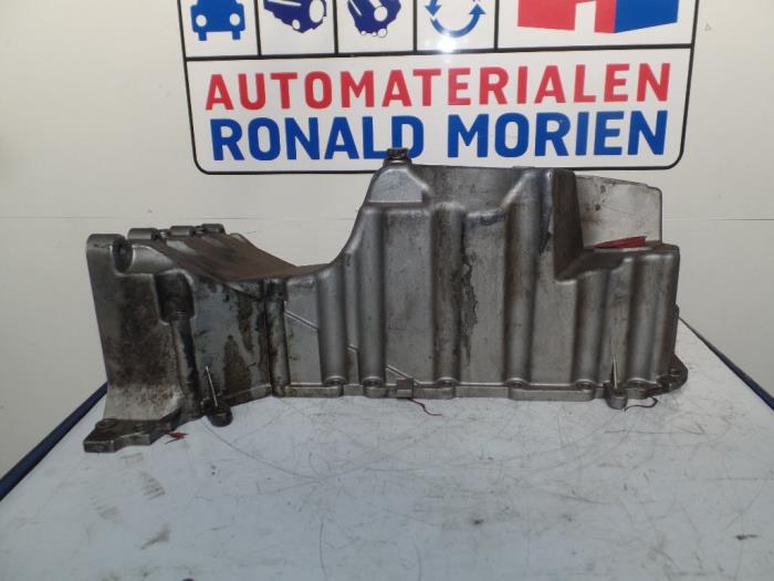 Gebruikte Carterpan Volkswagen Touareg (7LA/7L6) 2.5 TDI R5 Prijs € 75,00 Margeregeling aangeboden door Automaterialen Ronald Morien B.V.