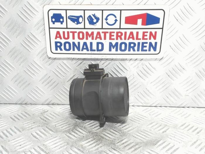Gebruikte Luchtmassameter Volkswagen Transporter T5 2.0 TDI DRF Prijs € 15,00 Margeregeling aangeboden door Automaterialen Ronald Morien B.V.