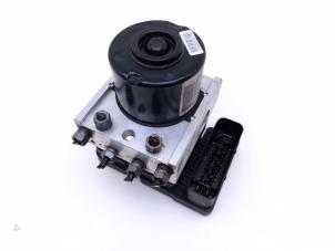 Gebruikte ABS Pomp Citroen C3 (FC/FL/FT) 1.6 HDi 16V 92 Prijs € 75,00 Margeregeling aangeboden door Automaterialen Ronald Morien B.V.