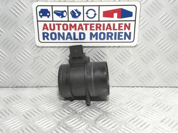Gebruikte Luchtmassameter Audi A4 (B8) 2.0 TDI 16V Prijs € 15,00 Margeregeling aangeboden door Automaterialen Ronald Morien B.V.