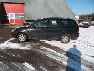 Gebruikte Deur 4Deurs links-achter Ford Focus 1 Wagon 1.8 TDdi Prijs € 45,00 Margeregeling aangeboden door Automaterialen Ronald Morien B.V.