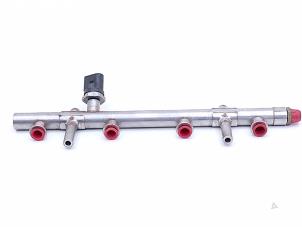 Gebruikte Injector brug Audi A4 (B8) 1.8 TFSI 16V Prijs € 75,00 Margeregeling aangeboden door Automaterialen Ronald Morien B.V.